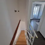 Galleria Villa *