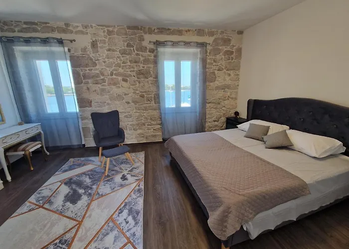 ヴィラ Galleria Sukošan