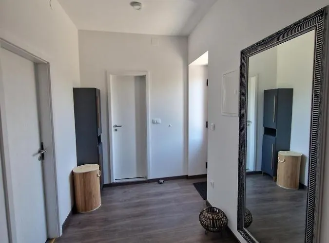 ヴィラ Galleria *